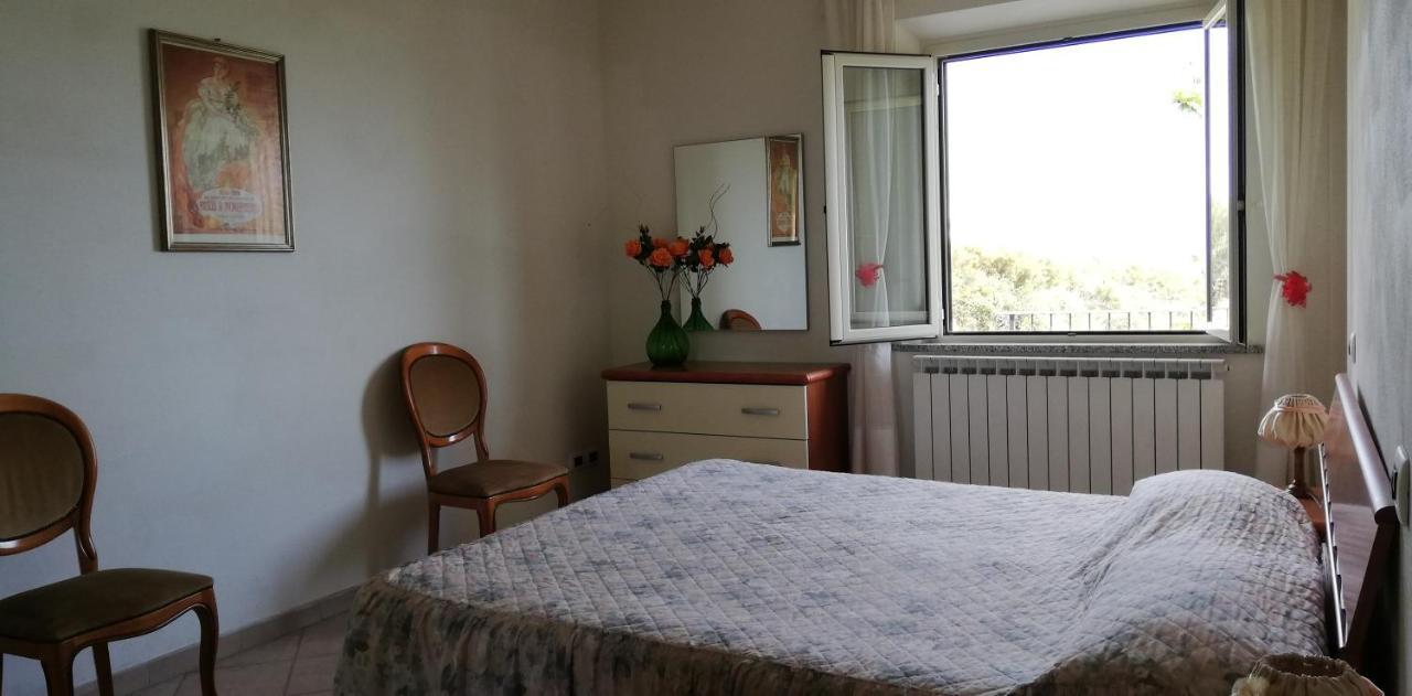 קורטונה La Casa Gialla Belvedere מראה חיצוני תמונה
